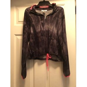 Size medium Charcoal gray pullover Daisy May